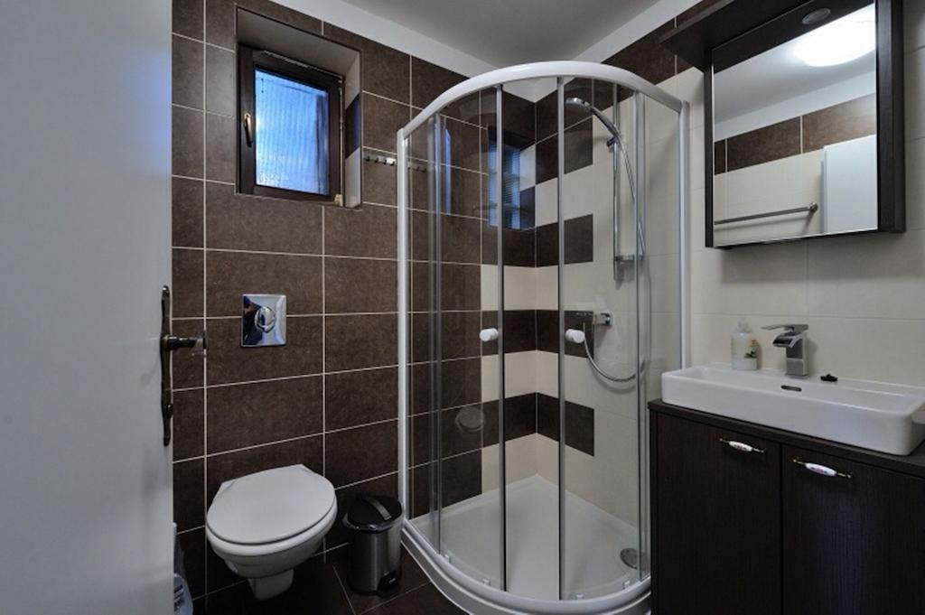 Apartment Drvena Kuca Mreznica Gornji Zvečaj Cameră foto
