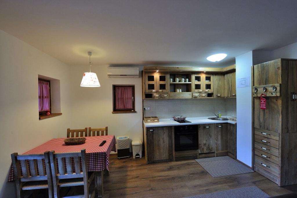 Apartment Drvena Kuca Mreznica Gornji Zvečaj Cameră foto